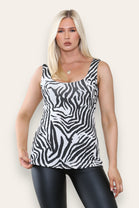 ANIMAL PRINT BASIC VEST (8649075196152) (15138450506112)