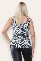 ANIMAL PRINT BASIC VEST (8649075196152) (15138450506112)