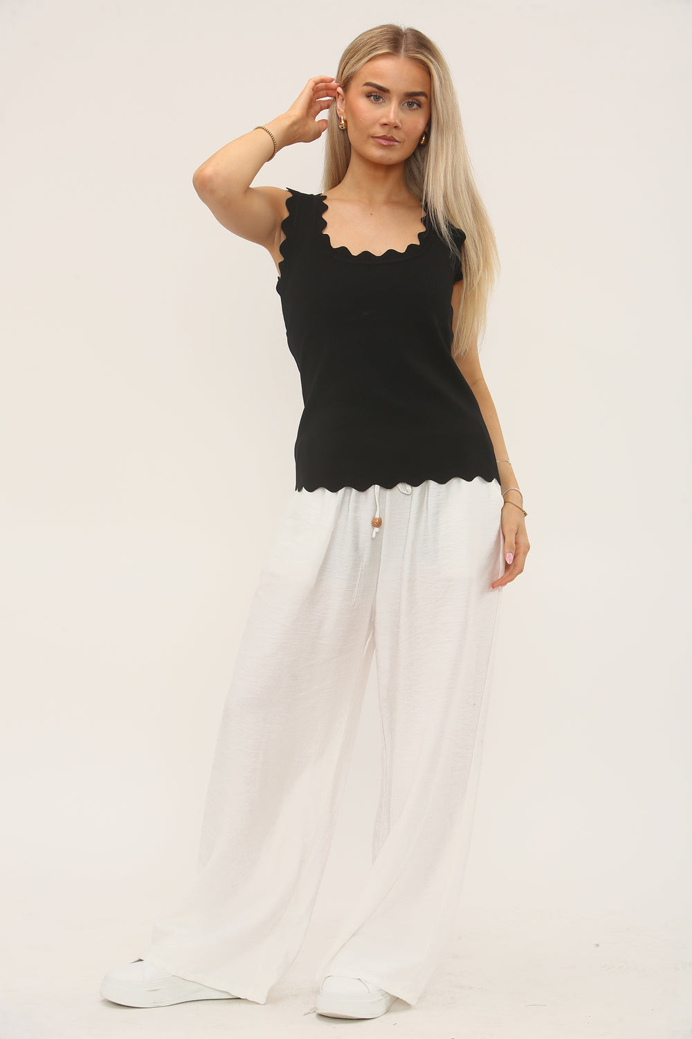 KNITTED SCALLOPED VEST (15207162052992)