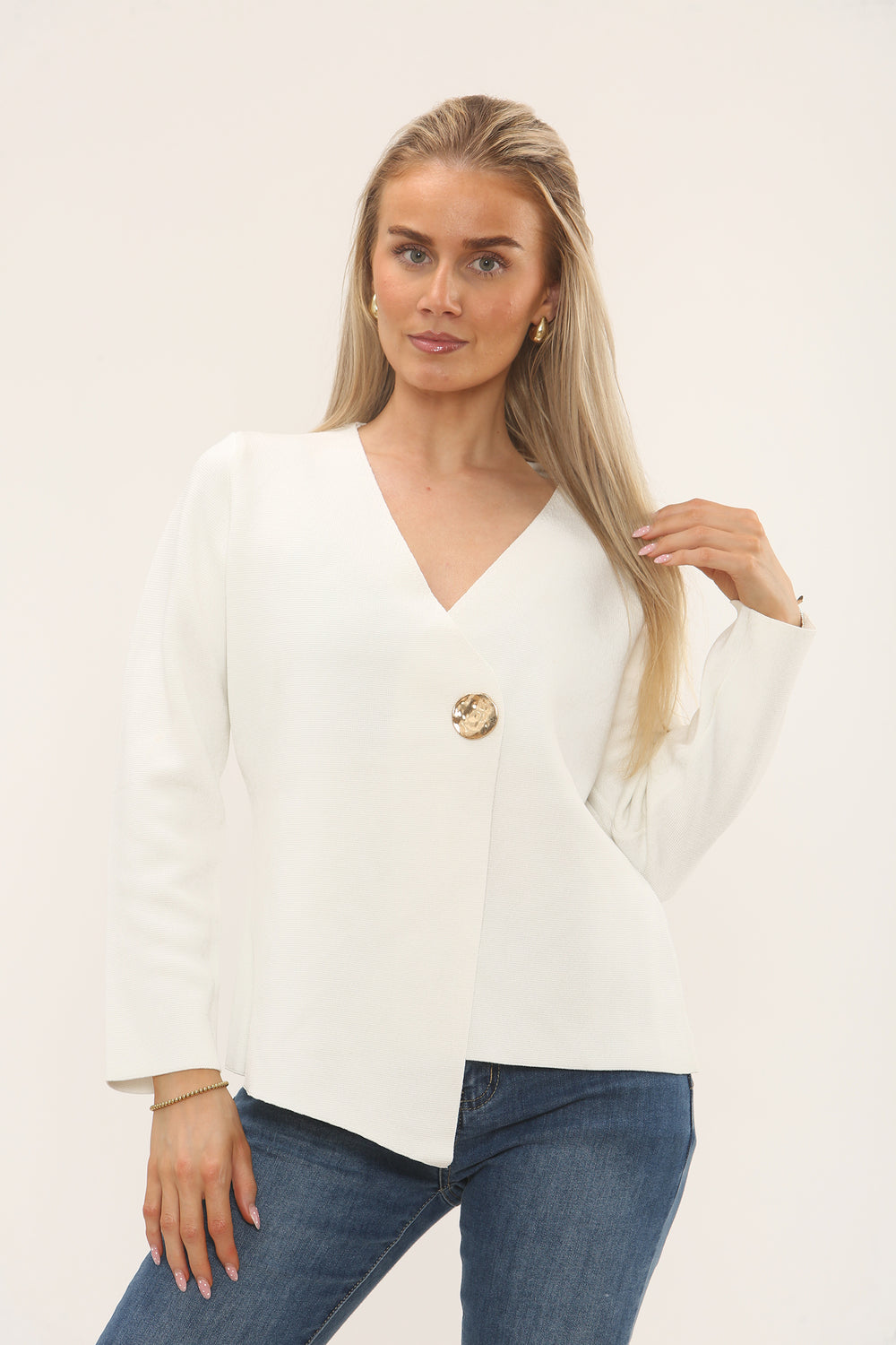 ASYMMETRIC LONG SLEEVE GOLD BUTTON KNITTED TOP (15235000500608) (15248378298752)