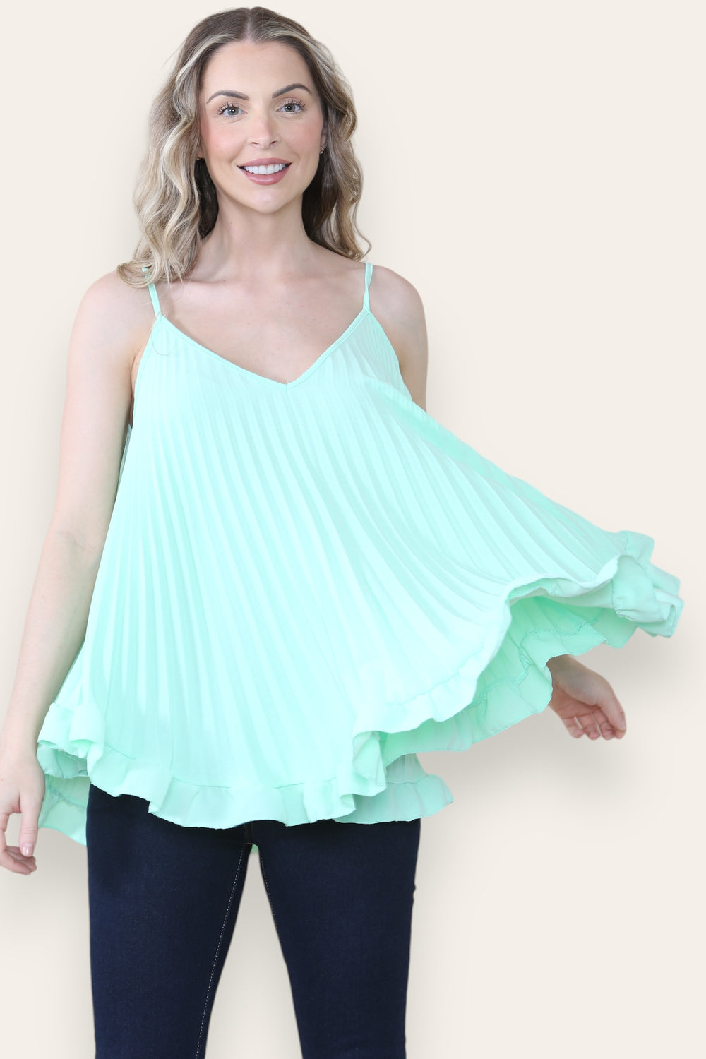 PLEATED VEST (8441135857912)