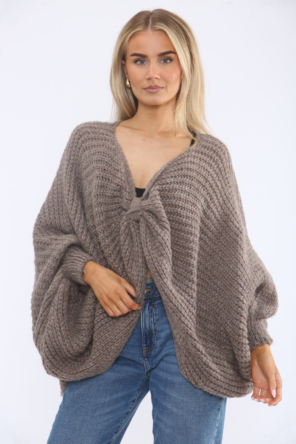 CHUNKY KNOT KNITTED CARDIGAN (15368218804608)
