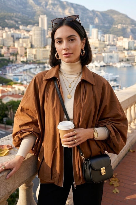 OVERSIZED GATHERED DETAIL RAIN JACKET