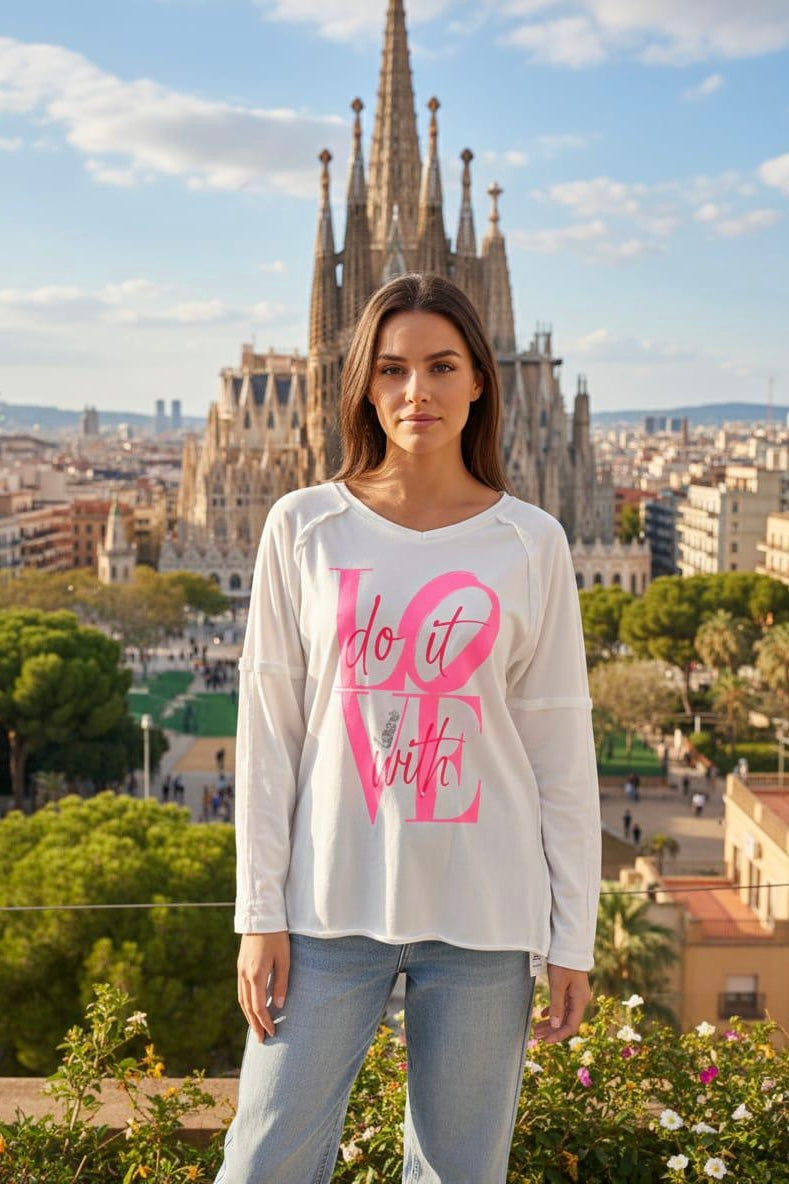 DO IT WITH LOVE SLOGAN OVERSIZED TOP