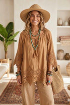 SCALLOPED LACE HEM BLOUSE