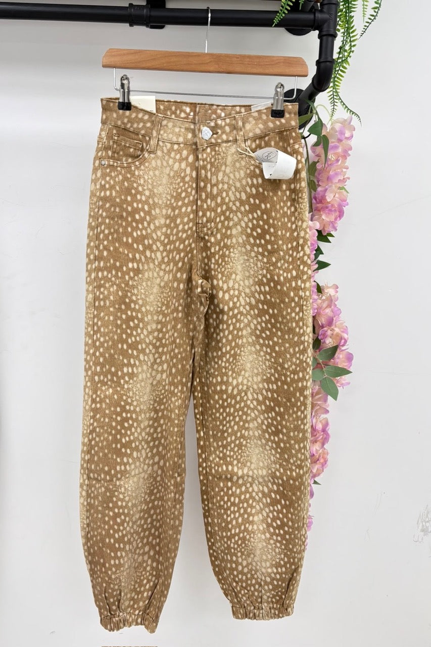 WIDE-LEG CUFF BAMBI JEANS