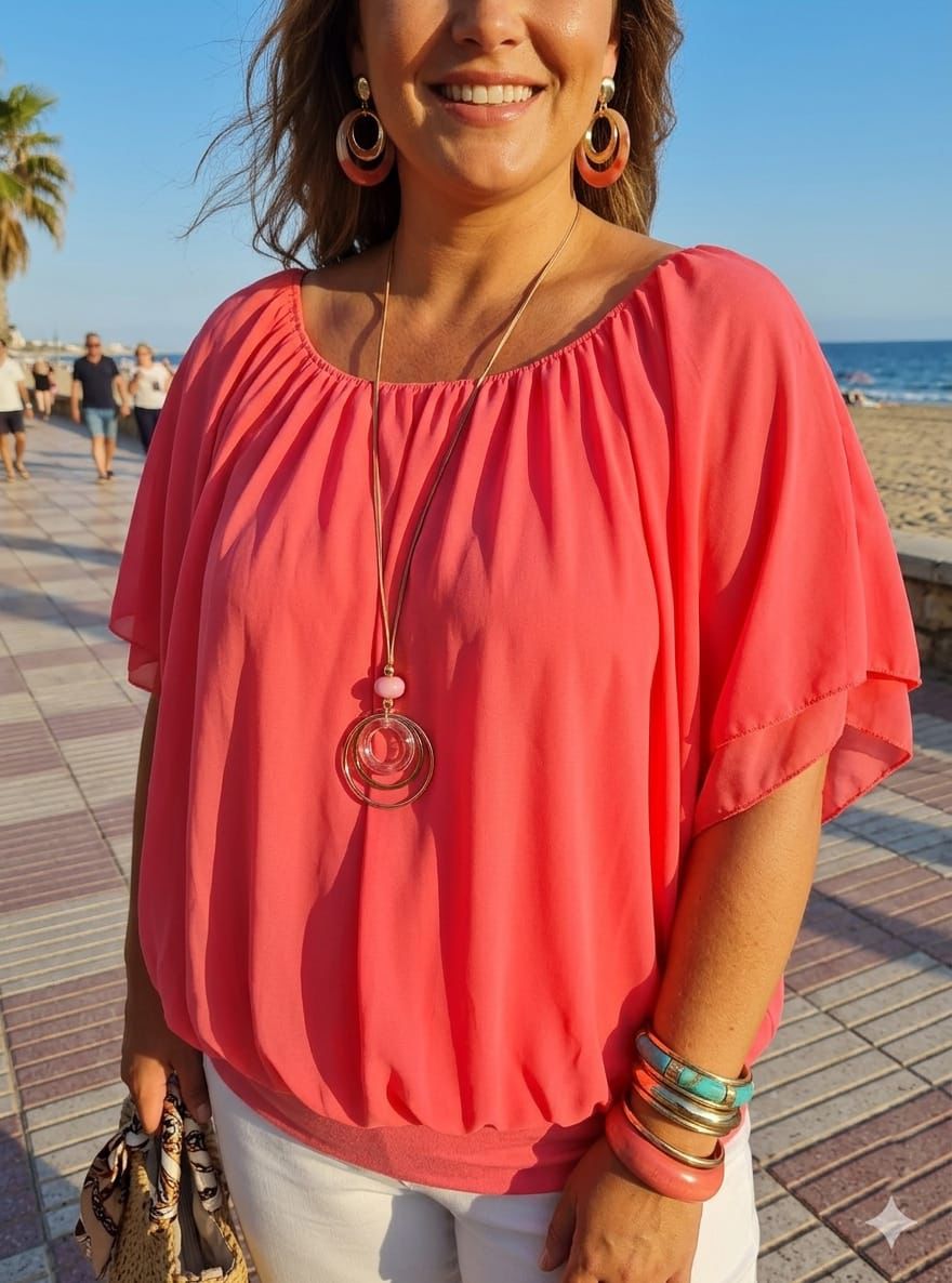 OVERSIZED BATWING TOP