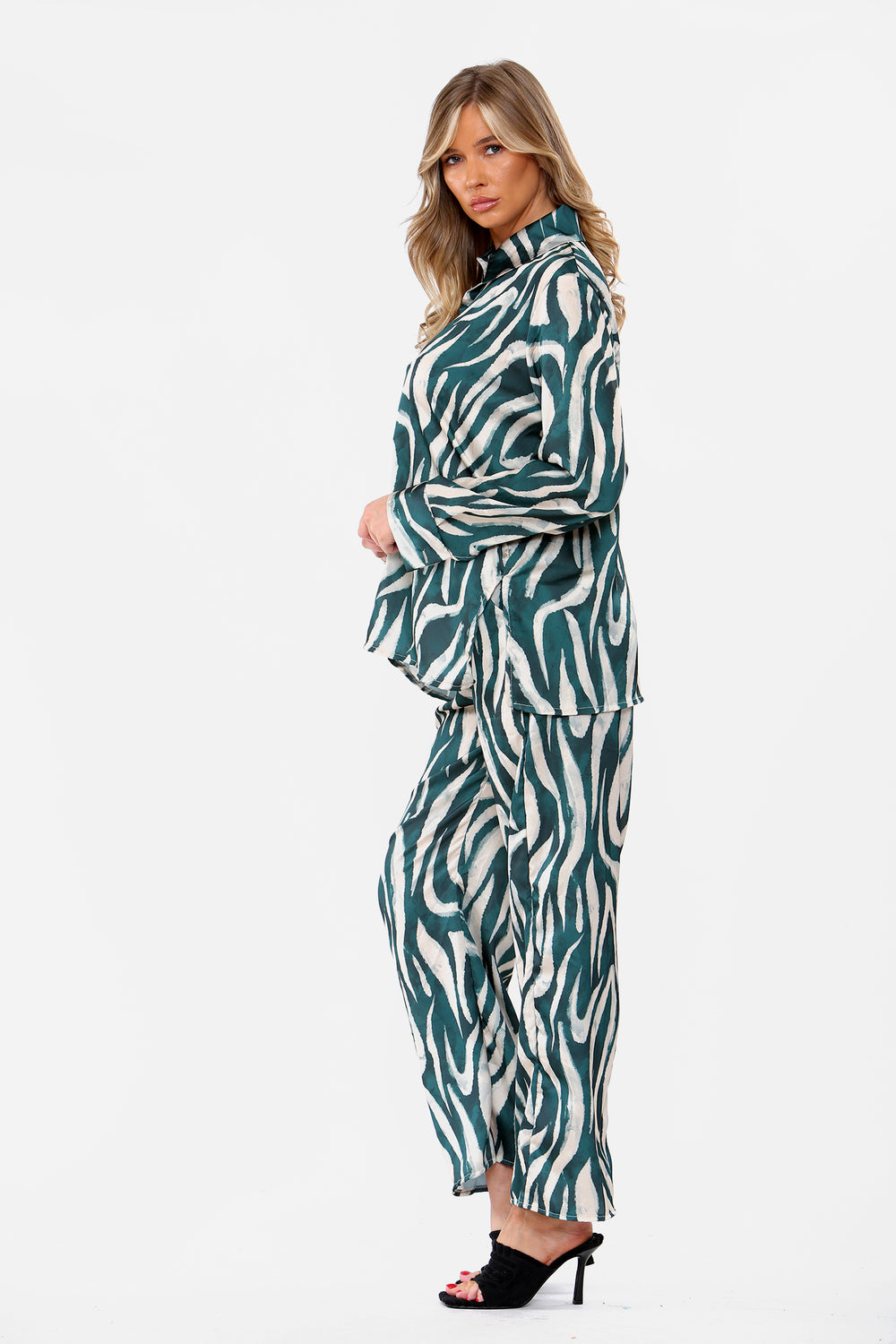PRINTED 2 -PIECE SET (7805971398904)